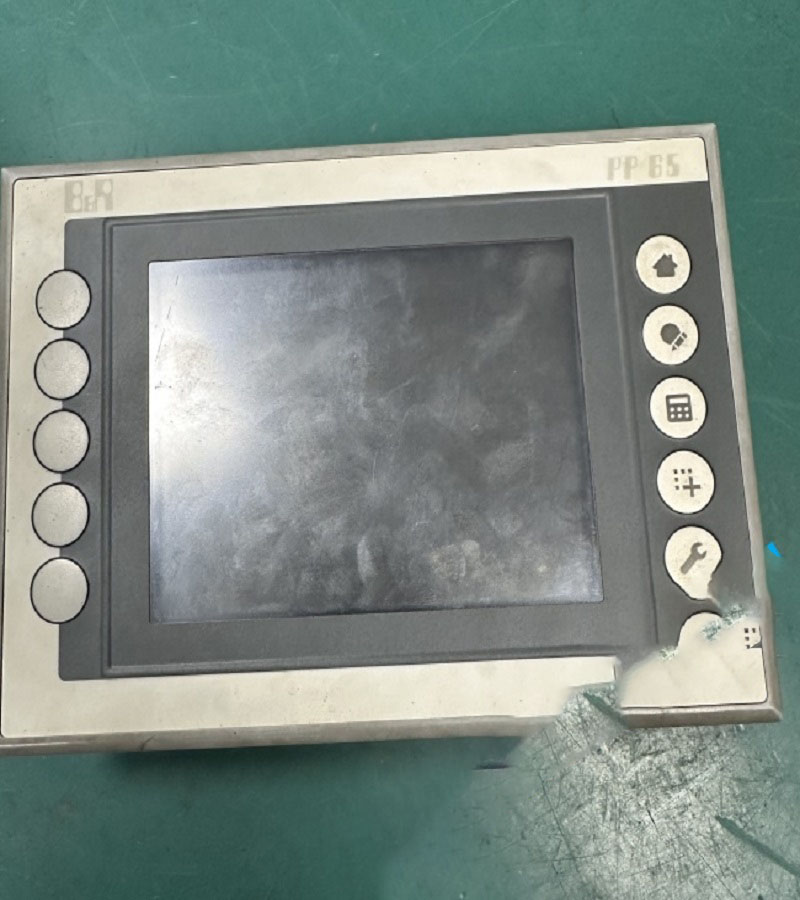 淮安貝加萊觸摸屏4PP065.0571-X74F通電后反復(fù)閃屏不開機(jī)故障維修 附近維修 推薦維修 廠家地址